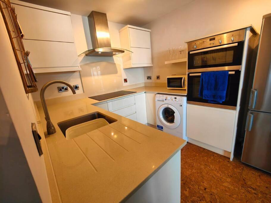 Holywood Sea Renity Apartment Екстериор снимка